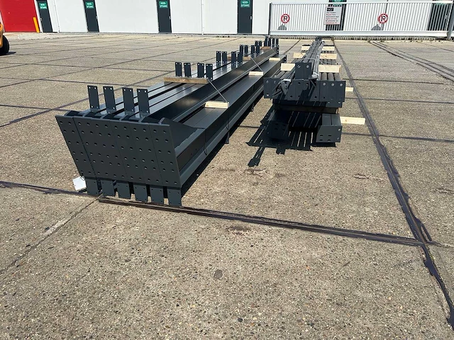 Staalconstructie 13.95 x 20.00 meter (279m2) - afbeelding 7 van  11