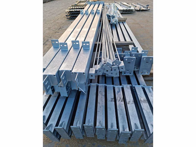 Staalconstructie (14 x 20 mtr) (ca. 280m²) - afbeelding 6 van  9