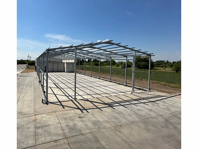 Staalconstructie 14 x 60 (ca. 840m²) - afbeelding 1 van  6