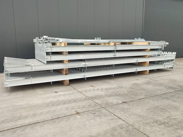 Staalconstructie 14 x 60 (ca. 840m²) - afbeelding 5 van  6