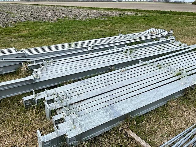 Staalconstructie 14 x 60 (ca. 840m²) - afbeelding 4 van  13