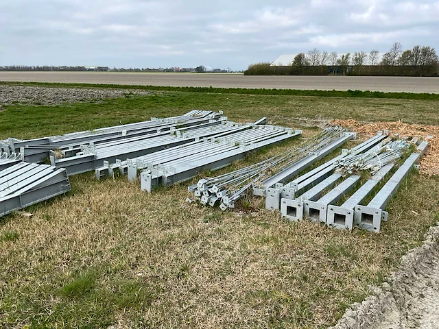 Staalconstructie 14 x 60 (ca. 840m²) - afbeelding 13 van  13
