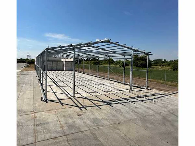 Staalconstructie 14 x 60 mtr (ca. 840m²) - afbeelding 1 van  6