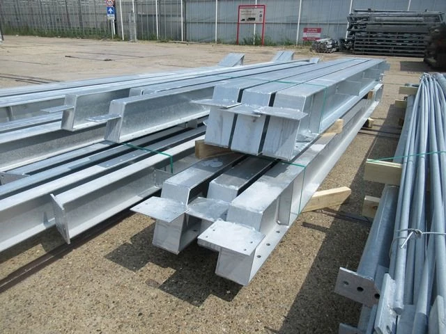 Staalconstructie 15 x 20 meter (300m2) - afbeelding 2 van  18