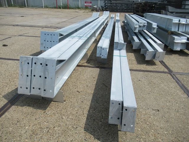 Staalconstructie 15 x 20 meter (300m2) - afbeelding 4 van  18