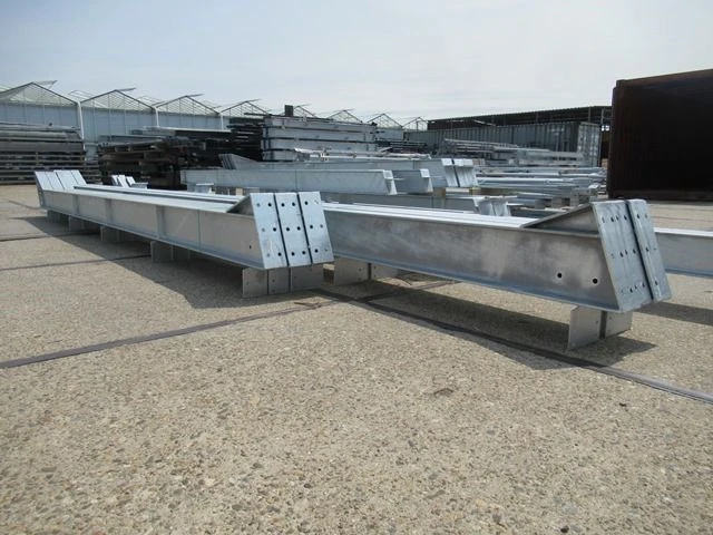 Staalconstructie 15 x 20 meter (300m2) - afbeelding 7 van  18