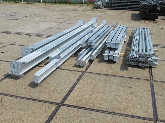 Staalconstructie 15 x 20 meter (300m2) - afbeelding 1 van  18