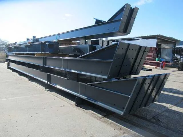 Staalconstructie 15 x 40 meter (600m2) - afbeelding 1 van  27