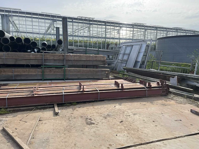 Staalconstructie (15,00 x 10,00 mtr) (150m2) - afbeelding 7 van  8
