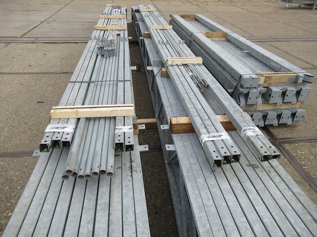 Staalconstructie 15.00 x 36.00 meter (540m2) - afbeelding 10 van  14