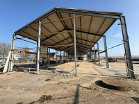 Staalconstructie (15,00x50,00 mtr) (750 m2)