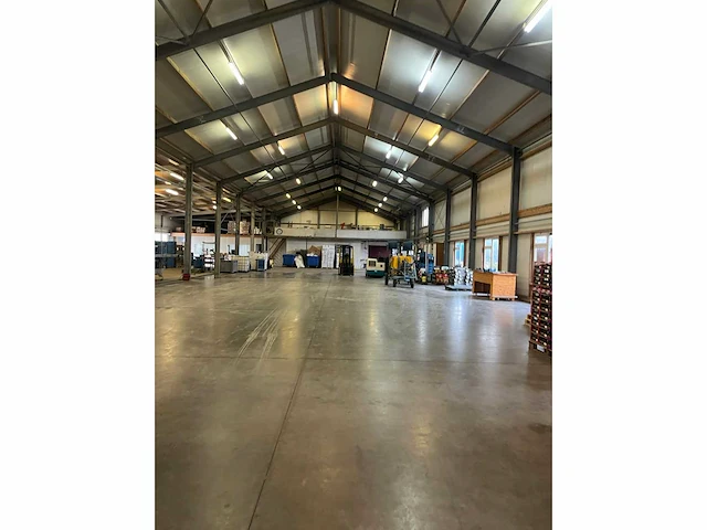 Staalconstructie (15,00x50,00 mtr) (750 m2) - afbeelding 29 van  44