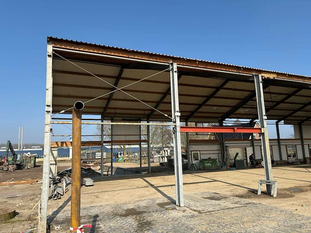 Staalconstructie (15,00x50,00 mtr) (750 m2) - afbeelding 2 van  44
