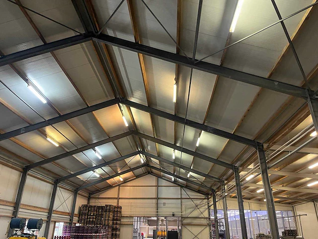 Staalconstructie (15,00x50,00 mtr) (750 m2) - afbeelding 34 van  44