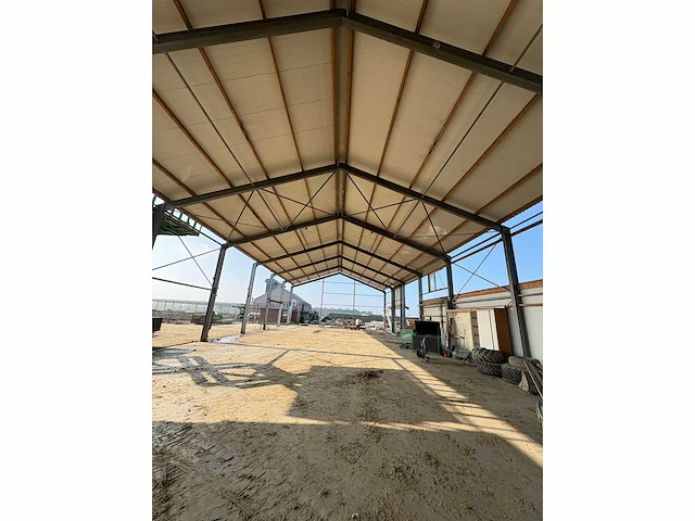 Staalconstructie (15,00x50,00 mtr) (750 m2) - afbeelding 4 van  44