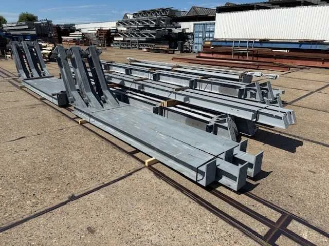 Staalconstructie 15.20 x 30.00 meter (456m2) - afbeelding 8 van  13