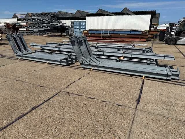 Staalconstructie 15.20 x 30.00 meter (456m2) - afbeelding 9 van  13