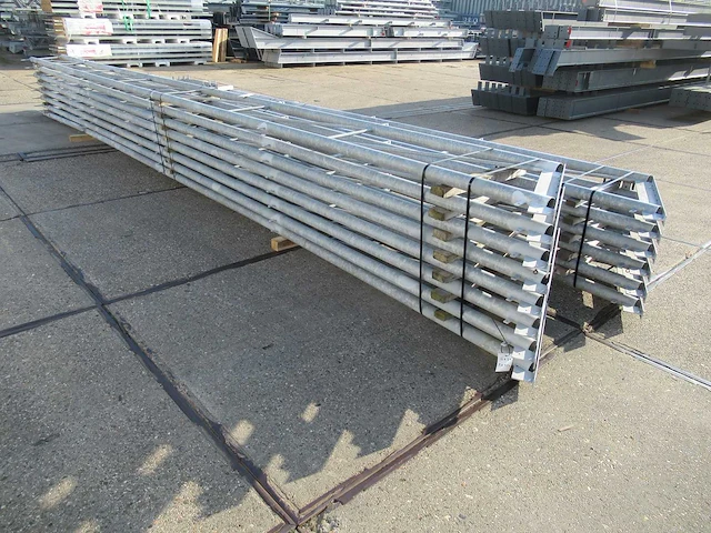 Staalconstructie 16.00 x 24.00 meter (384m2) - afbeelding 8 van  10