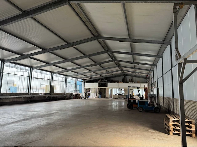 Staalconstructie (16,00x40,84 mtr) (653 m2) - afbeelding 2 van  43