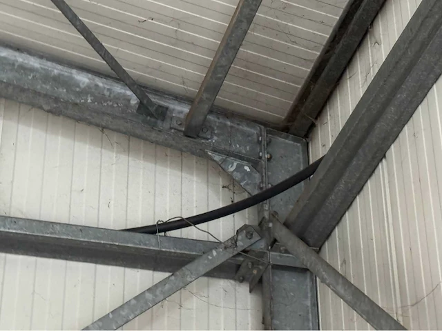 Staalconstructie (16,00x40,84 mtr) (653 m2) - afbeelding 33 van  43
