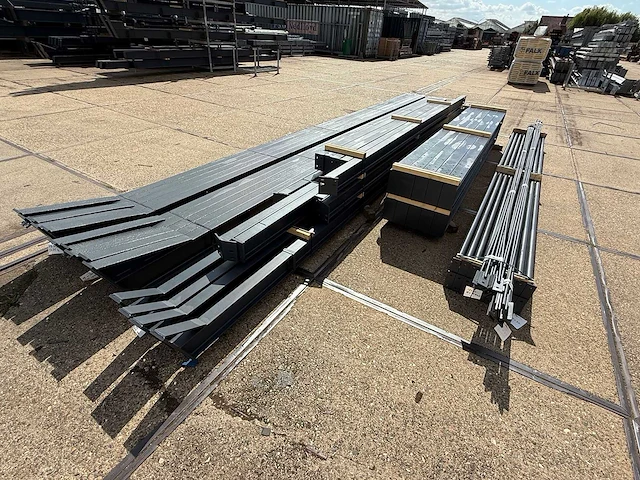 Staalconstructie 17 x 30 meter (510m2) - afbeelding 2 van  12