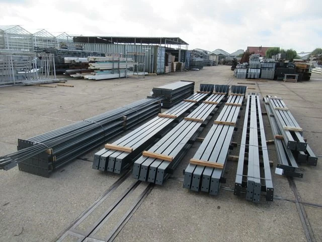 Staalconstructie 18 x 35 meter (630m2) - afbeelding 3 van  17