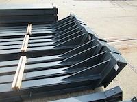 Staalconstructie 18 x 35 meter (630m2) - afbeelding 8 van  17