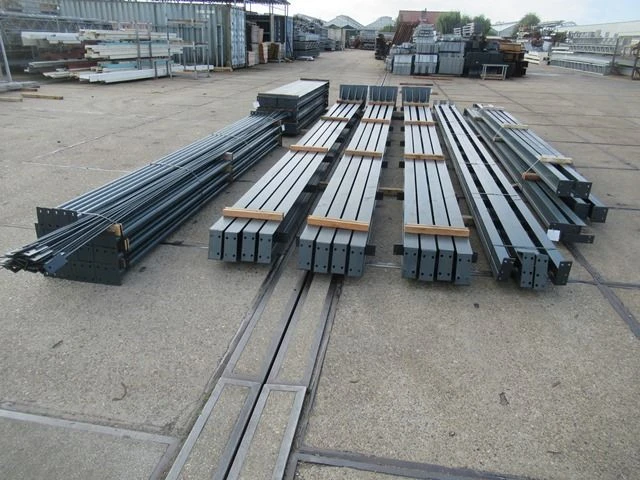 Staalconstructie 18 x 35 meter (630m2) - afbeelding 12 van  17