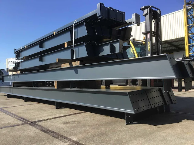 Staalconstructie 18x30 meter (ca. 540 m2) - afbeelding 2 van  9