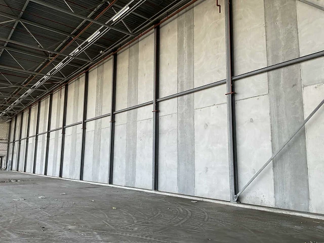 Staalconstructie 19,60x 62,40 mtr. (1223m2) - afbeelding 19 van  47
