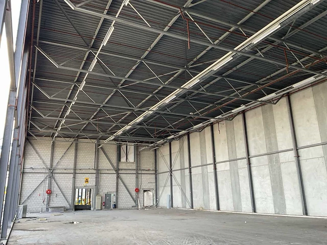 Staalconstructie 19,60x 62,40 mtr. (1223m2) - afbeelding 45 van  47