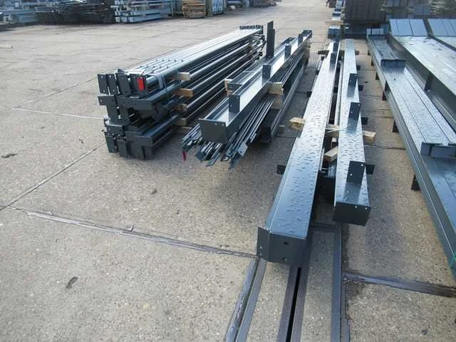 Staalconstructie 20 x 30 meter (600m2) - afbeelding 8 van  20