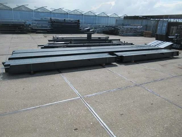 Staalconstructie 20 x 30 meter (600m2) - afbeelding 17 van  20