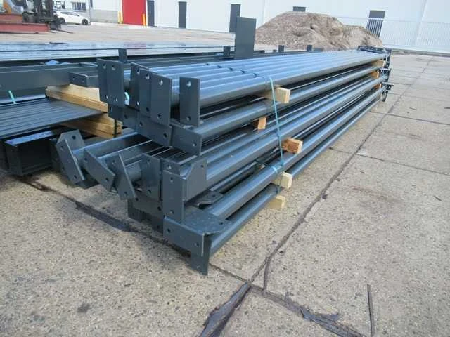 Staalconstructie 20 x 30 meter (600m2) - afbeelding 18 van  20