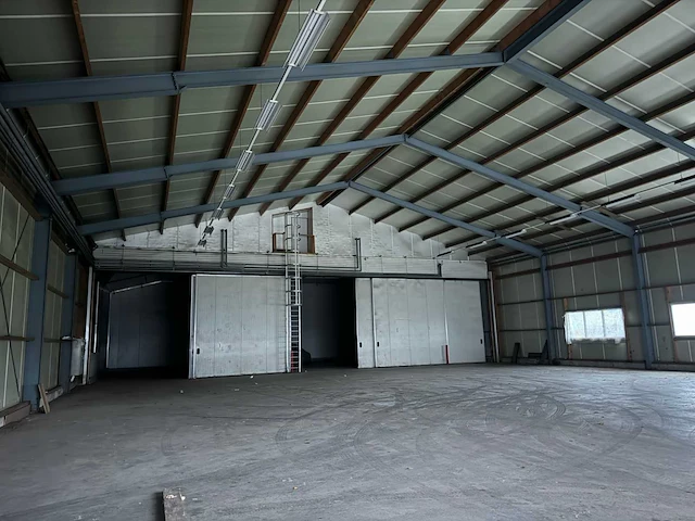 Staalconstructie (21,00x35,00 mtr) (735m2) - afbeelding 15 van  42
