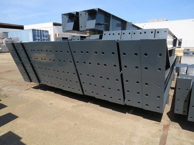 Staalconstructie 22 x 50 meter (1100m2) - afbeelding 4 van  26