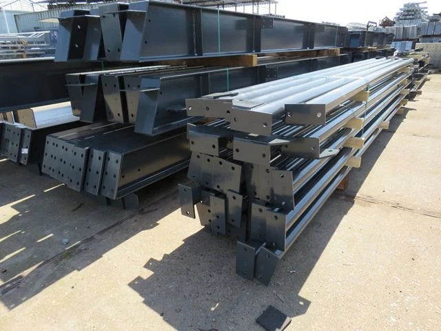 Staalconstructie 22 x 50 meter (1100m2) - afbeelding 13 van  26