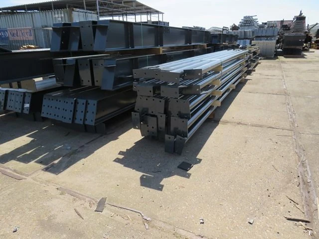 Staalconstructie 22 x 50 meter (1100m2) - afbeelding 25 van  26