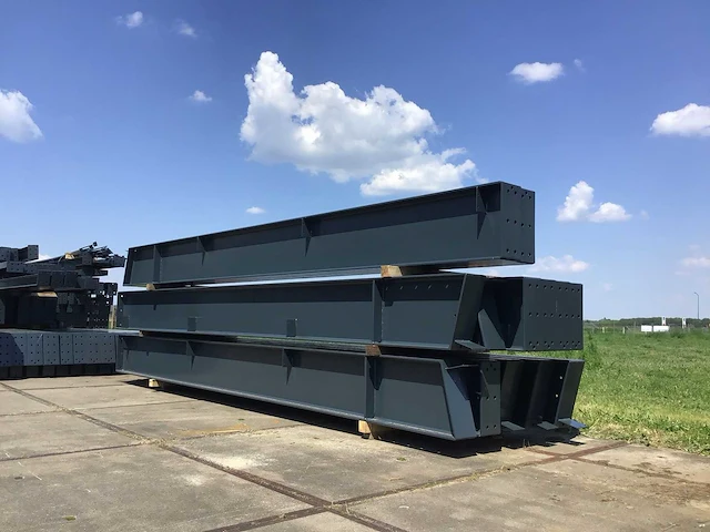 Staalconstructie 22x50 meter (ca. 1100m2) - afbeelding 13 van  13