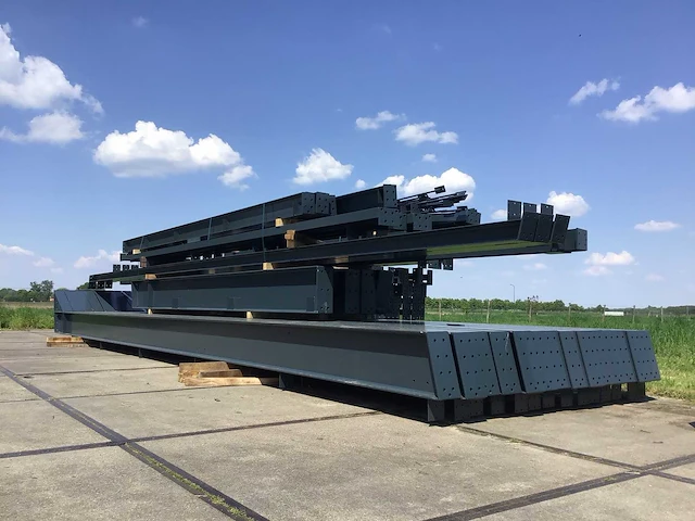 Staalconstructie 23,2x40 meter (ca. 928 m2) - afbeelding 6 van  9