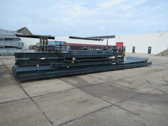 Staalconstructie 25 x 40 meter (1000m2) - afbeelding 2 van  31