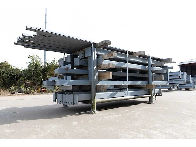 Staalconstructie 25x49 meter – hal met kantoor - afbeelding 3 van  87