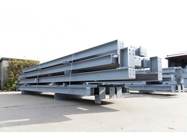 Staalconstructie 25x49 meter – hal met kantoor - afbeelding 5 van  87