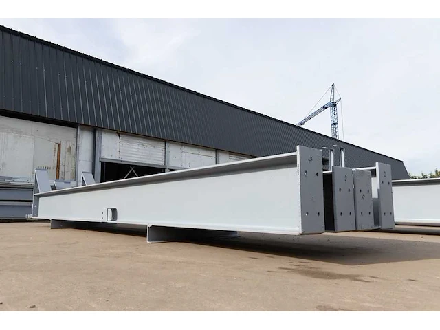 Staalconstructie 25x49 meter – hal met kantoor - afbeelding 22 van  87