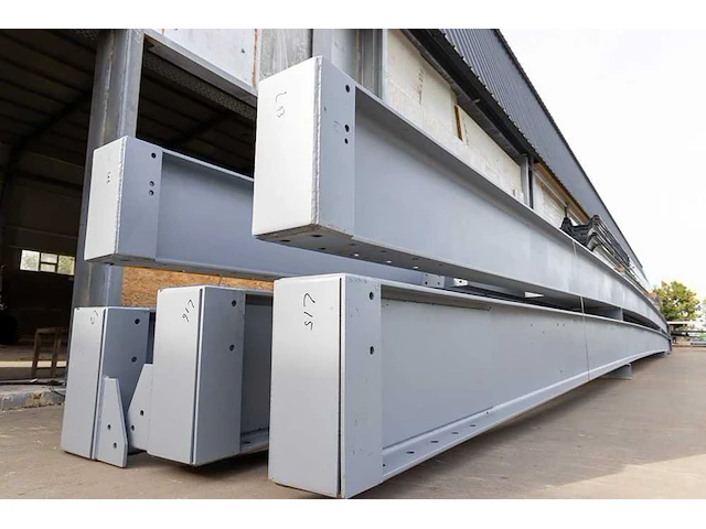 Staalconstructie 25x49 meter – hal met kantoor - afbeelding 43 van  87
