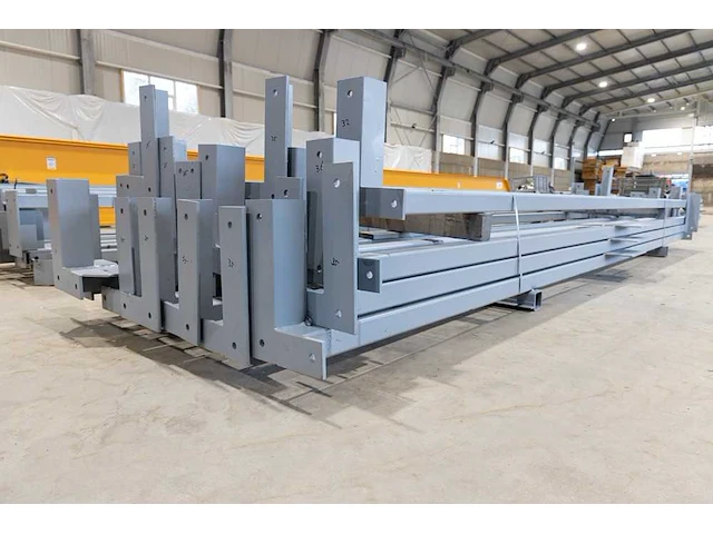 Staalconstructie 25x49 meter – hal met kantoor - afbeelding 53 van  87