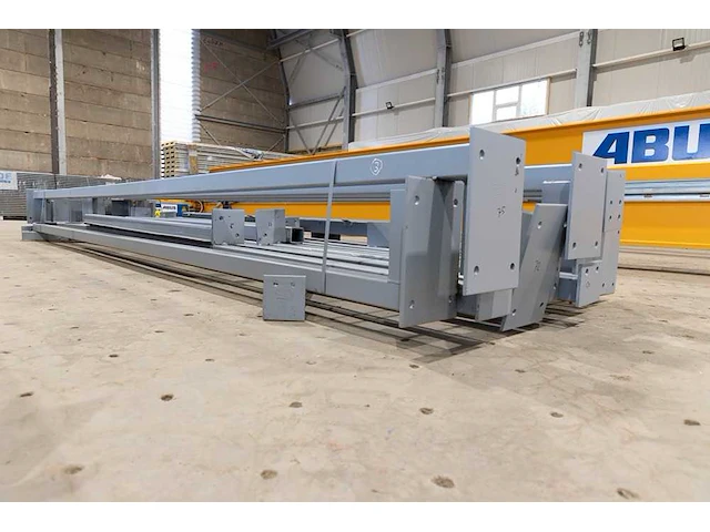 Staalconstructie 25x49 meter – hal met kantoor - afbeelding 61 van  87