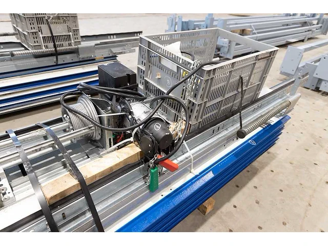 Staalconstructie 25x49 meter – hal met kantoor - afbeelding 65 van  87