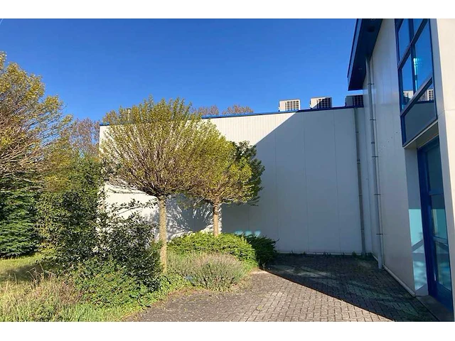 Staalconstructie 25x49 meter – hal met kantoor - afbeelding 80 van  87