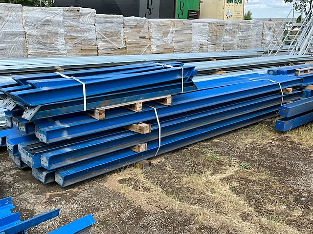 Staalconstructie 27x40 meter - afbeelding 9 van  33